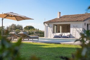 Luxury villa to rent in Les Portes en Ré - Villa Madame