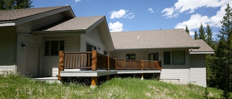 Rear deck with pellet smoker/grill