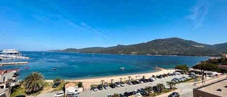 Vista para a praia ou o mar