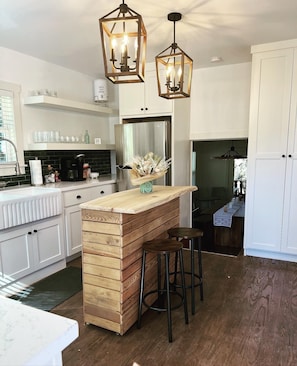 Spacious kitchen with brand new appliances for all your cooking needs.