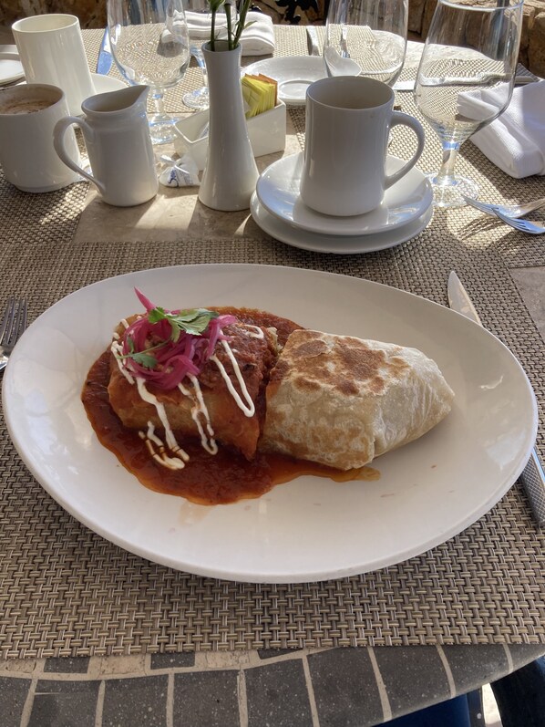 Breakfast meal