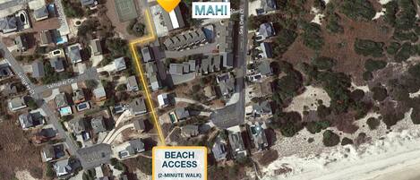 The Mellow Mahi: Right across from the Community Tennis Court, and just a 2-minute walk on the wooden walkway to the beach!