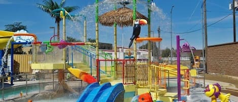 Splash Down Cove Water Park