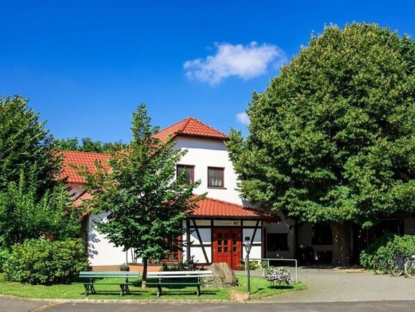 Hotel Lindengarten Haupthaus