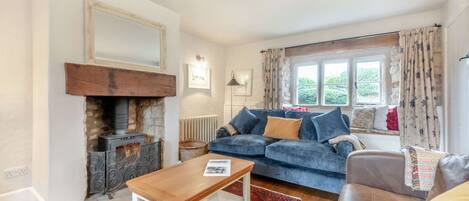 Primrose Cottage - StayCotswold