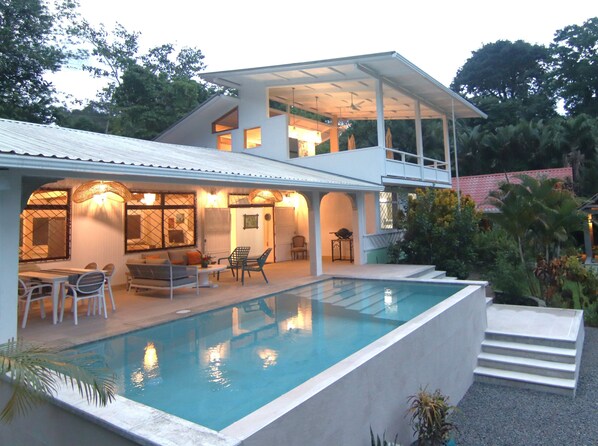 Saltwater pool, large deck with BBQ!
