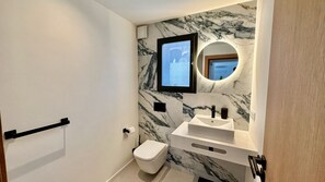 1 of 4 bathrooms