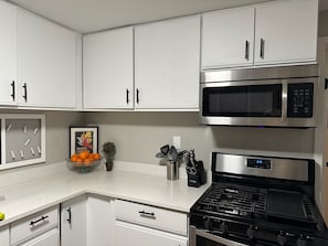 Nice spacious kitchen, with all the amenities needed at your fingertips