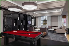 Spielezimmer