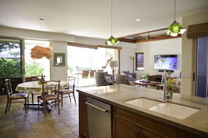 Open Plan Kitchen and Dining