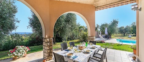 Contemporary Italian Villa | 2 Bedrooms | Villa Daniela | Private Pool & Wonderful Garden | Soiano del Lago
