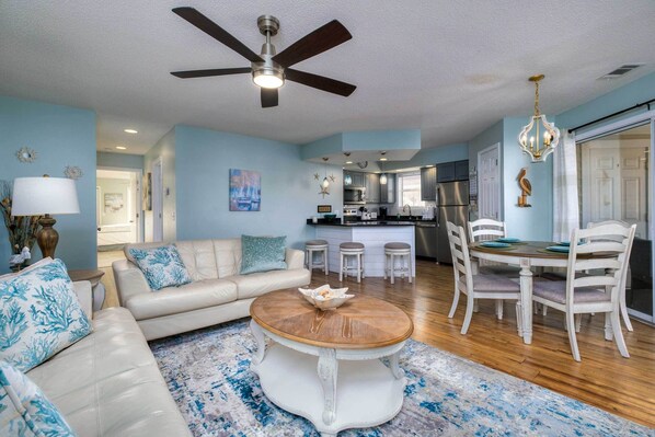 North Myrtle Beach Vacation Rental | 2BR | 2BA | Stairs Required | 1,041 Sq Ft