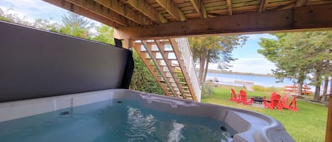 4 person hot tub with lake views