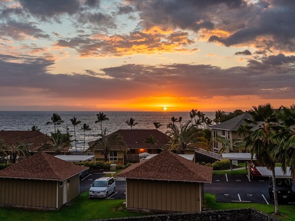 Direct ocean view from this Kona vacation rental.