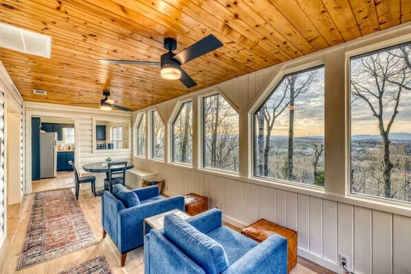 299eaglesnestmtnrd-886_AuroraHDR-edit