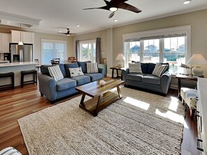 Living Room - Deck Access, Water View