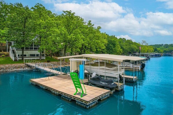 Marina