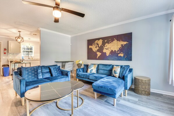 Atlanta Vacation Rental | 3BR | 2BA | 1,066 Sq Ft | Stairs Required to Enter