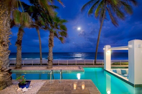 	Full Moon at Villa Corinne.   Enjoy 
        stargazing and reflect on your day