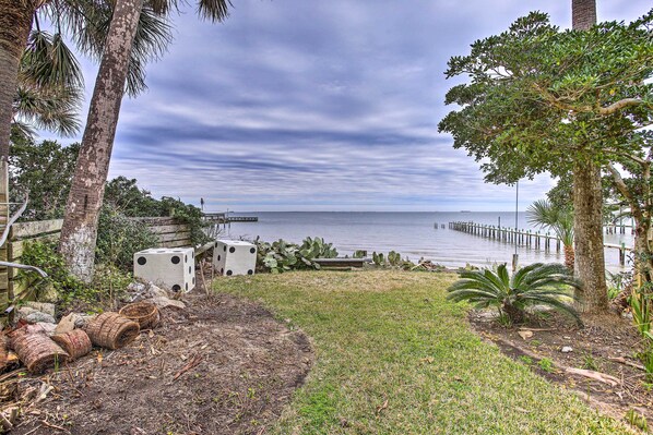 San Leon Vacation Rental | 1BR | 1BA | 650 Sq Ft | Step-Free Access