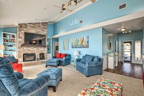 Main Living Area | Smart TV | Electric Fireplace | Board Games