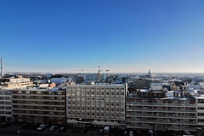 Metropol, Whg. 169, Landseite