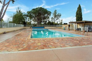 Holiday Home Swimming Pool