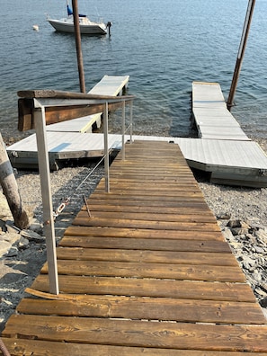 Large private u shape dock to tie up your boat