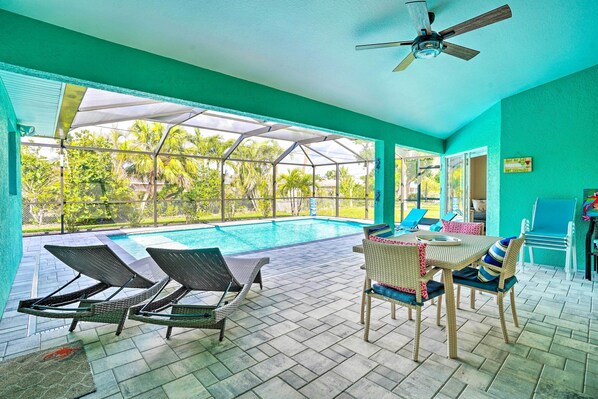 Cape Coral Vacation Rental | 4BR | 2BA | 2,006 Sq Ft | 1 Step to Enter