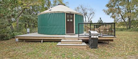 Yurt entry