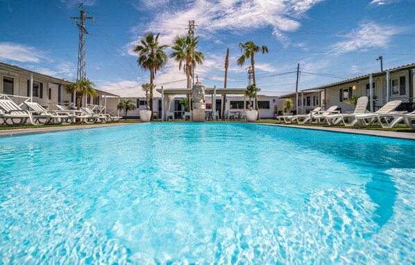 pool