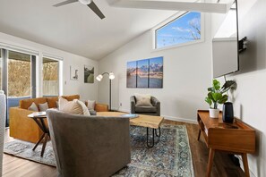 Living Room with Access to Deck