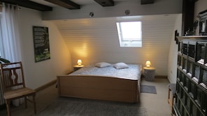 Ferienwohnung mit Balkon-Schlafzimmer