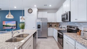 Kitchen (Angle)