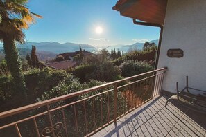 Terrasse / Balkon