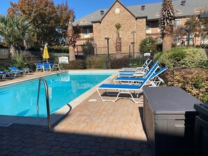Outdoor swimming pool
NOTE: The swimming pool is closed until further notice.
