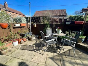 Patio/garden area