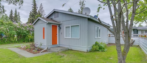 Anchorage Vacation Rental | 2BR | 1BA | Stairs Required | 700 Sq Ft