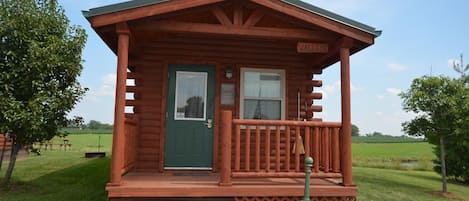 Walleye cabin