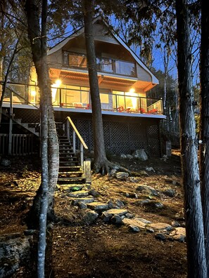 Cottage @ night