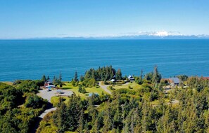 Aerial view of full property - Farthest West accommodation on North American Hwy System