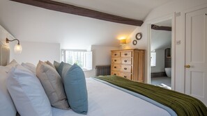 Bedroom Three, Sage Cottage, Bolthole Retreats