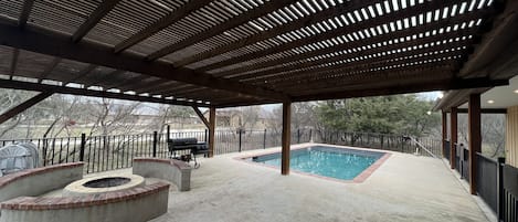 Custom-poured firepit, BBQ, and sports pool with plenty of room for dancing!