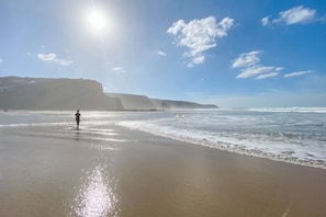 Porthtowan beach is huge at low tide extending as far as St Agnes Head in the north and joining up with Chapel Porth Beach on the way