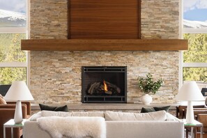 Nothing says "relax" like enjoying the flickering fireplace and amazing views!