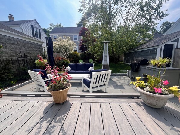 Relaxing outdoor space
