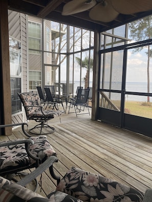 Lots of space on the screened porch to enjoy the lake view!