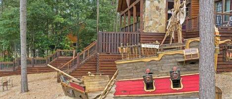 28 Foot Play Pirate Ship that will keep kiddos entertained