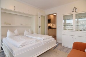 Metropol Whg. 40, Landseite