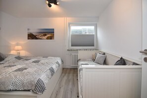 Andreas-Dirks-Straße 1, Whg. 201/9